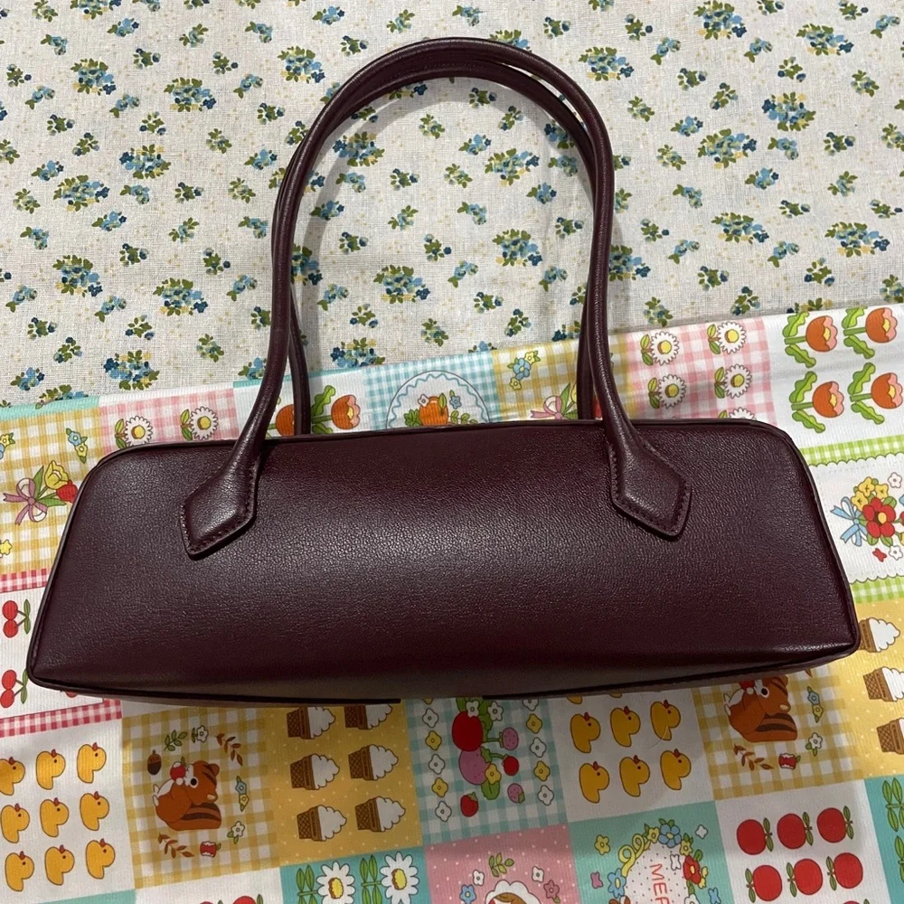 Alaïa Maroon Leather Shoulder Bag